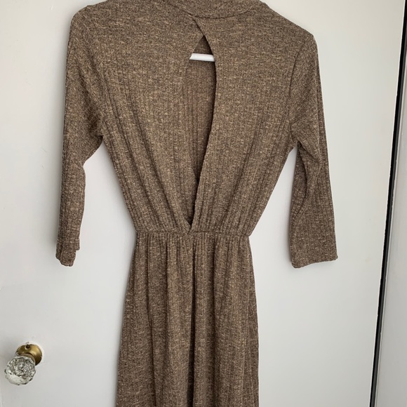 Taupe Heather Dress - Picture 3 of 3